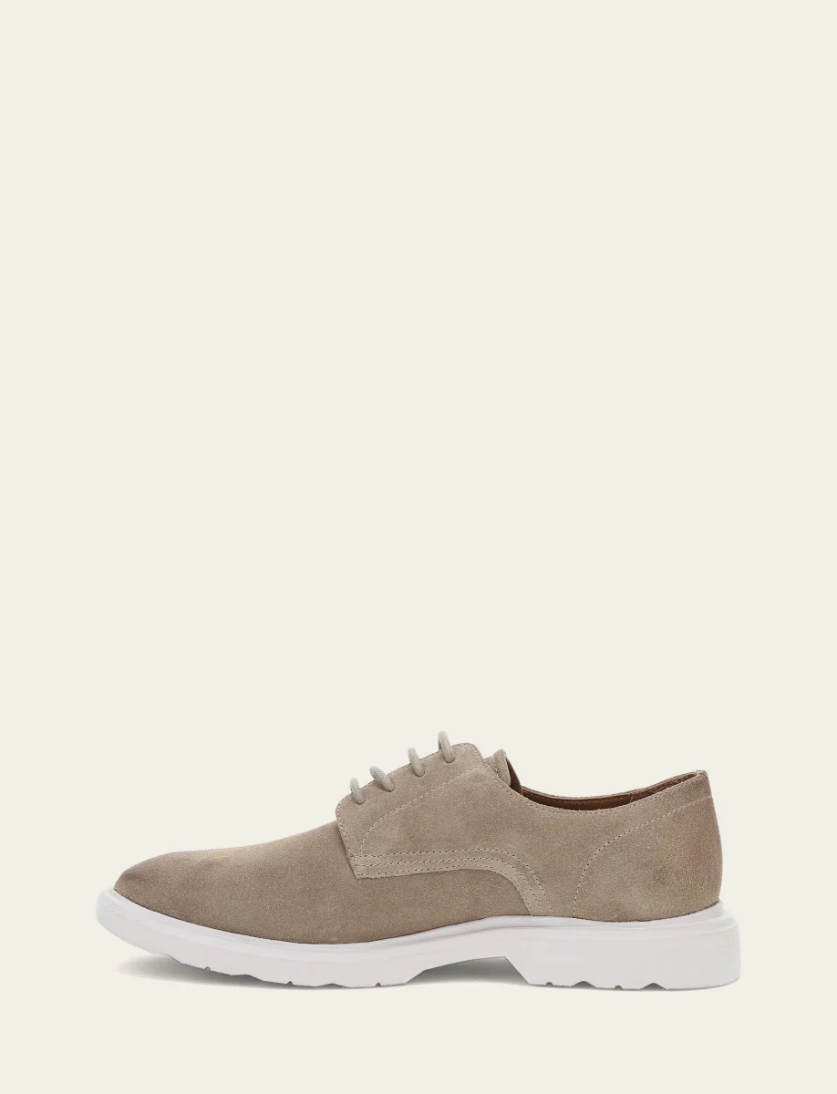 Connor Oxford - Frye Found - Image 3