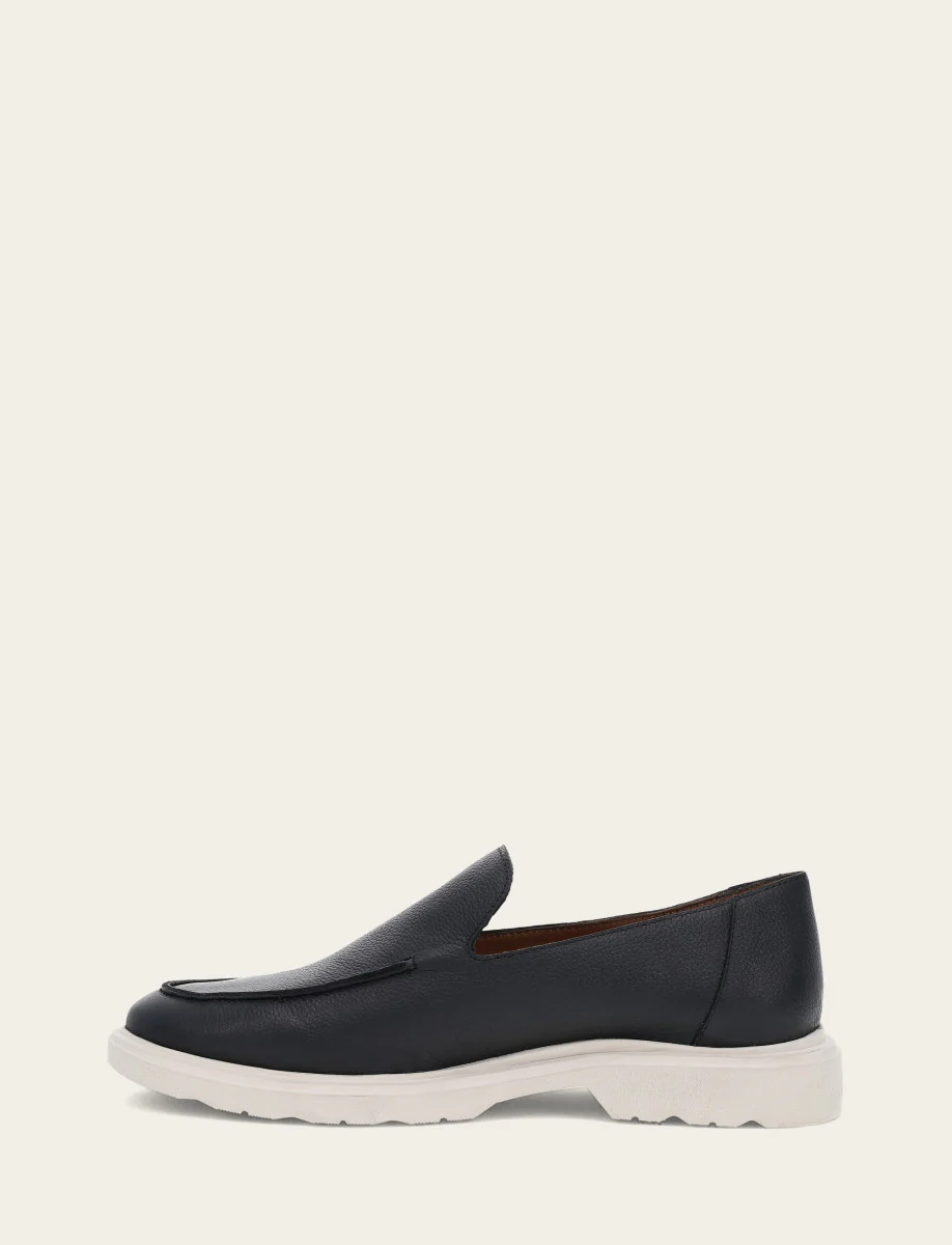 Connor Venetian - Frye Found - Image 3