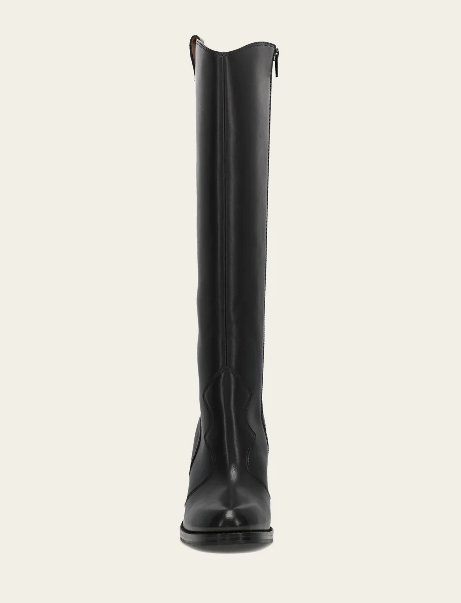 Corinne Tall - Image 5