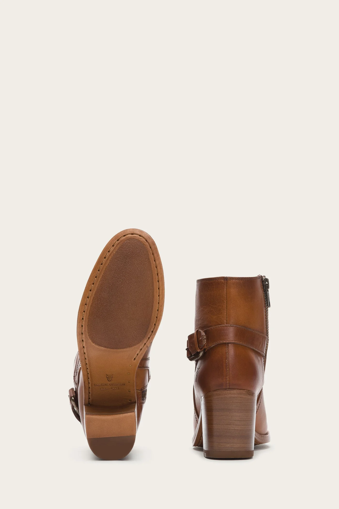 Janis Shield Short - Pre-Loved - Image 4