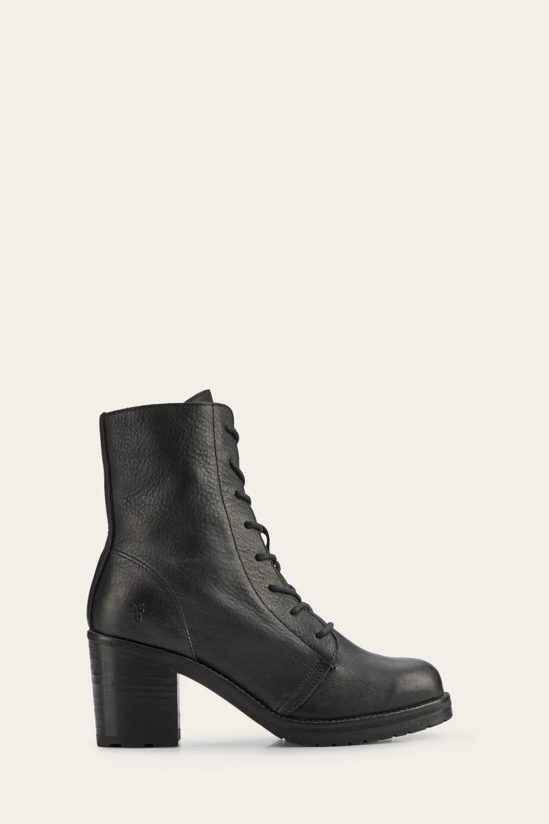 Karen Combat - Frye Found - Image 10
