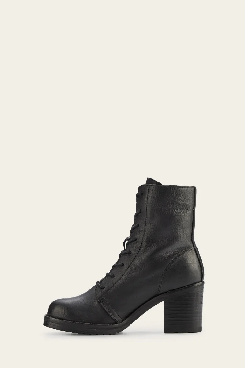 Karen Combat - Frye Found - Image 11