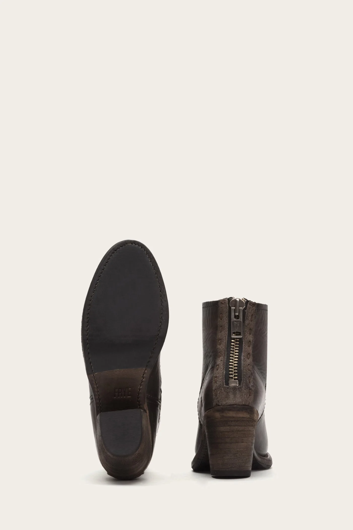 Leslie Artisan Short - Pre-Loved - Image 4
