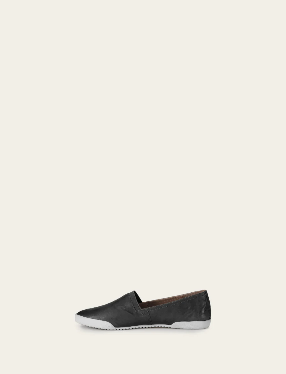 Melanie Slip On - Pre-Loved - Image 3