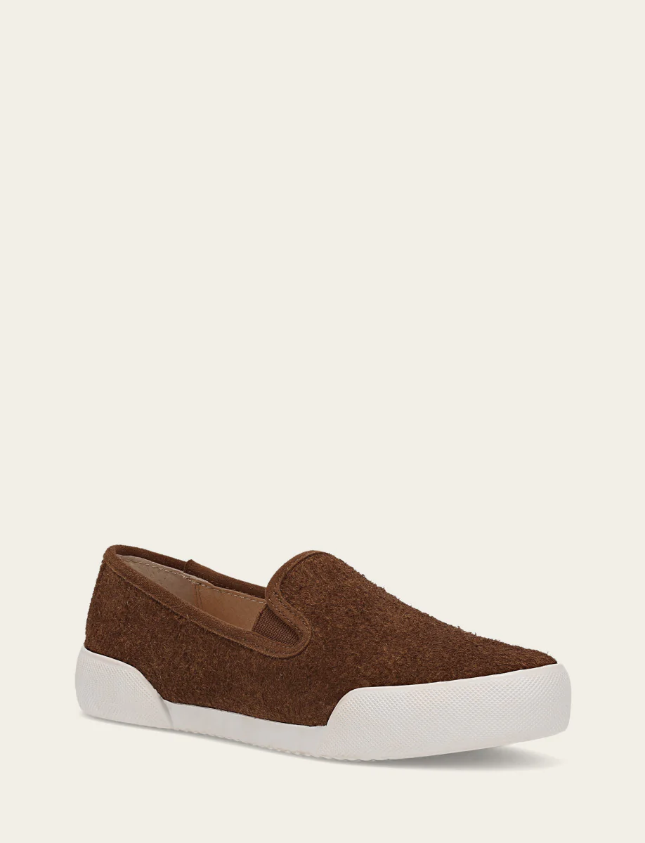 Mia Slip On - Image 2