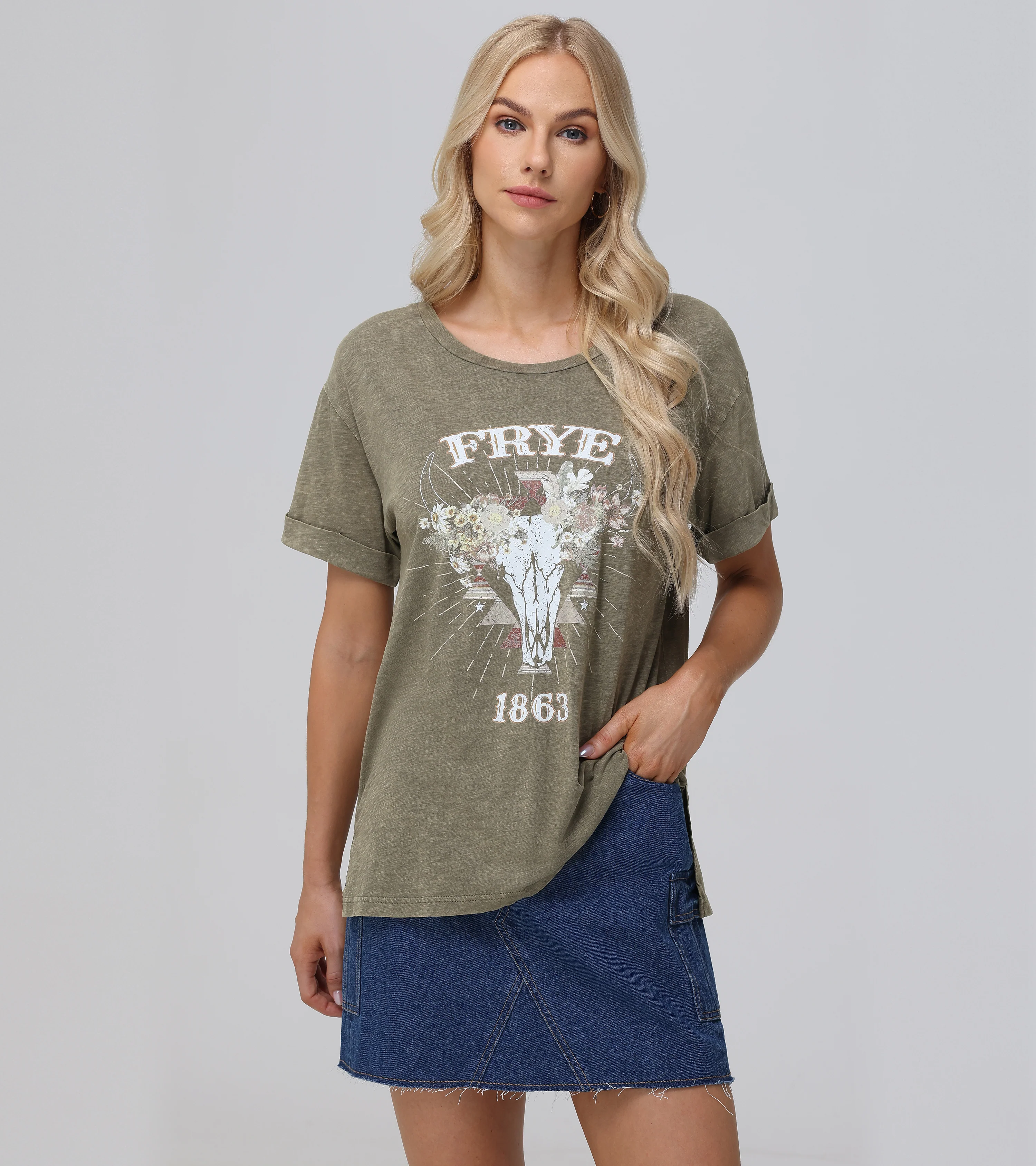 Rolled Cuff Graphic Tee - Pre-Loved