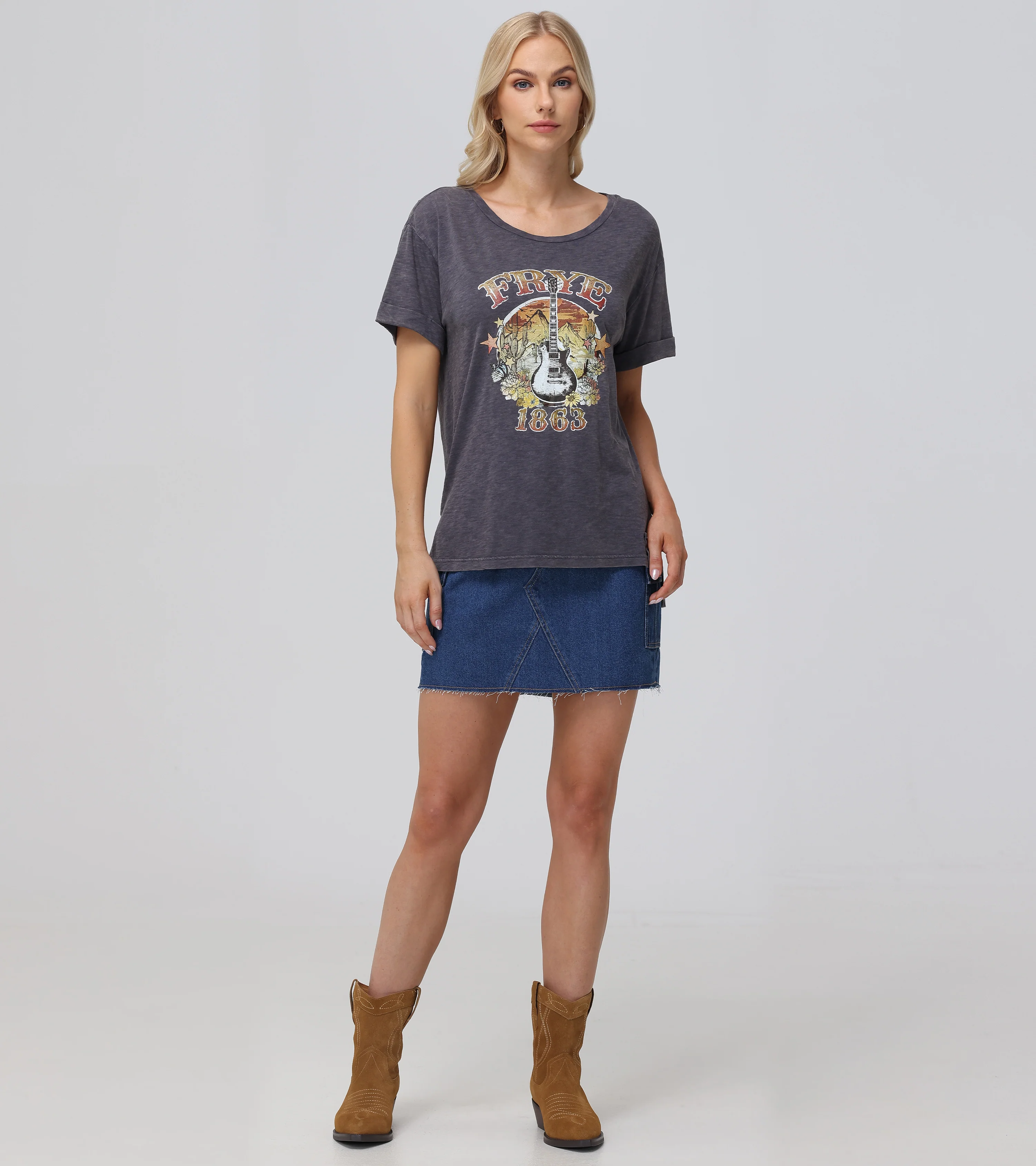 Rolled Cuff Graphic Tee - Pre-Loved - Image 9