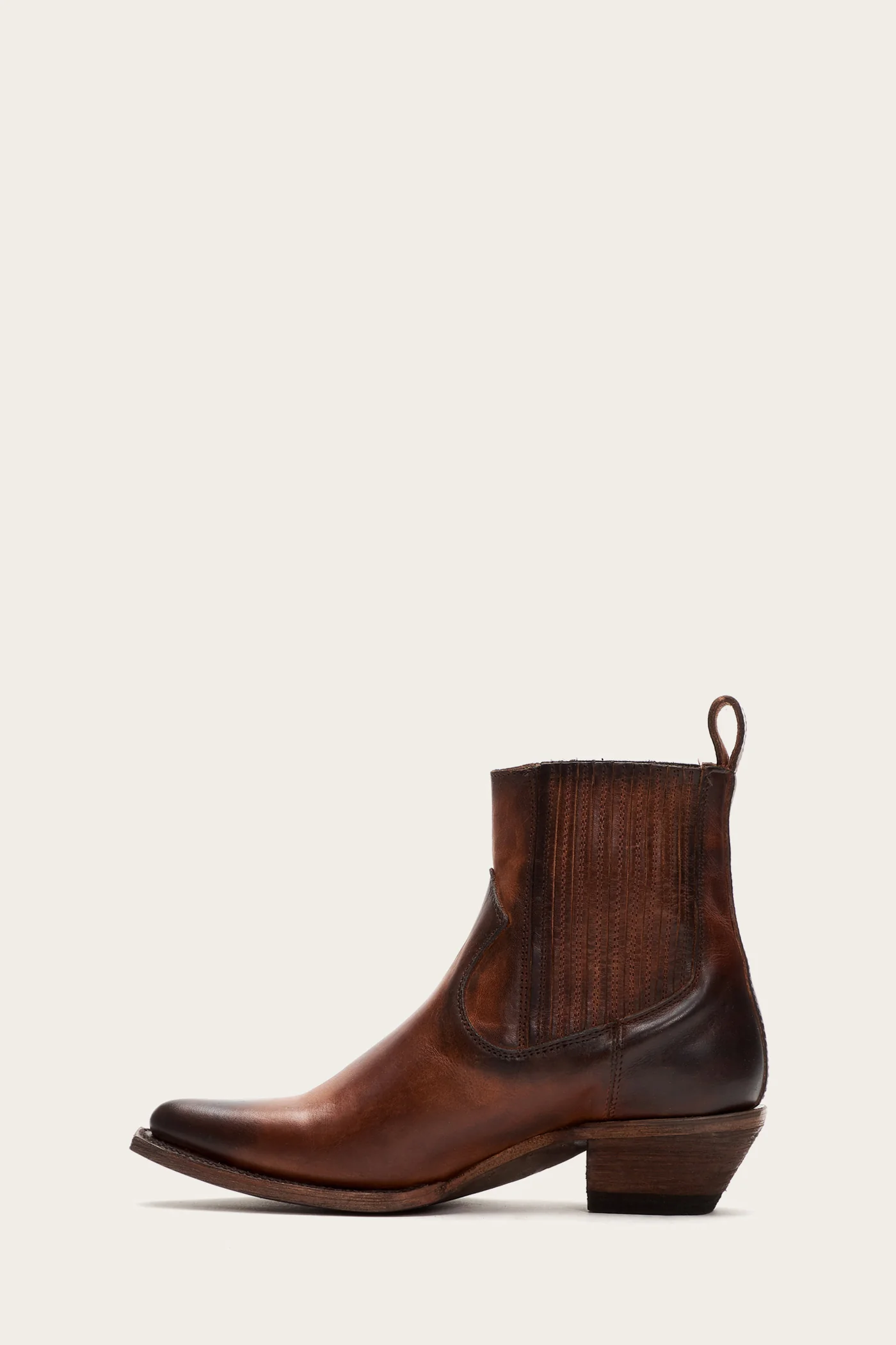 Sacha Chelsea - Frye Found - Image 3
