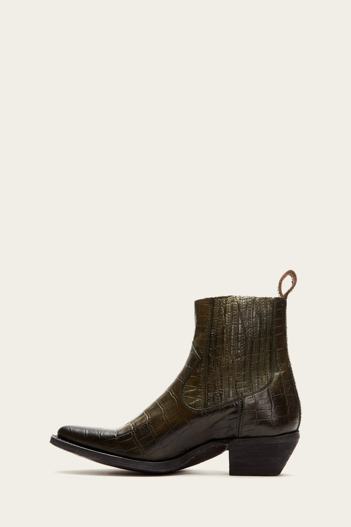 Sacha Chelsea - Frye Found - Image 3