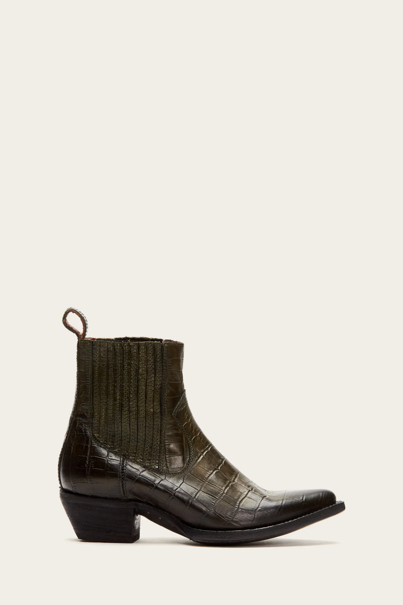 Sacha Chelsea - Frye Found - Image 7