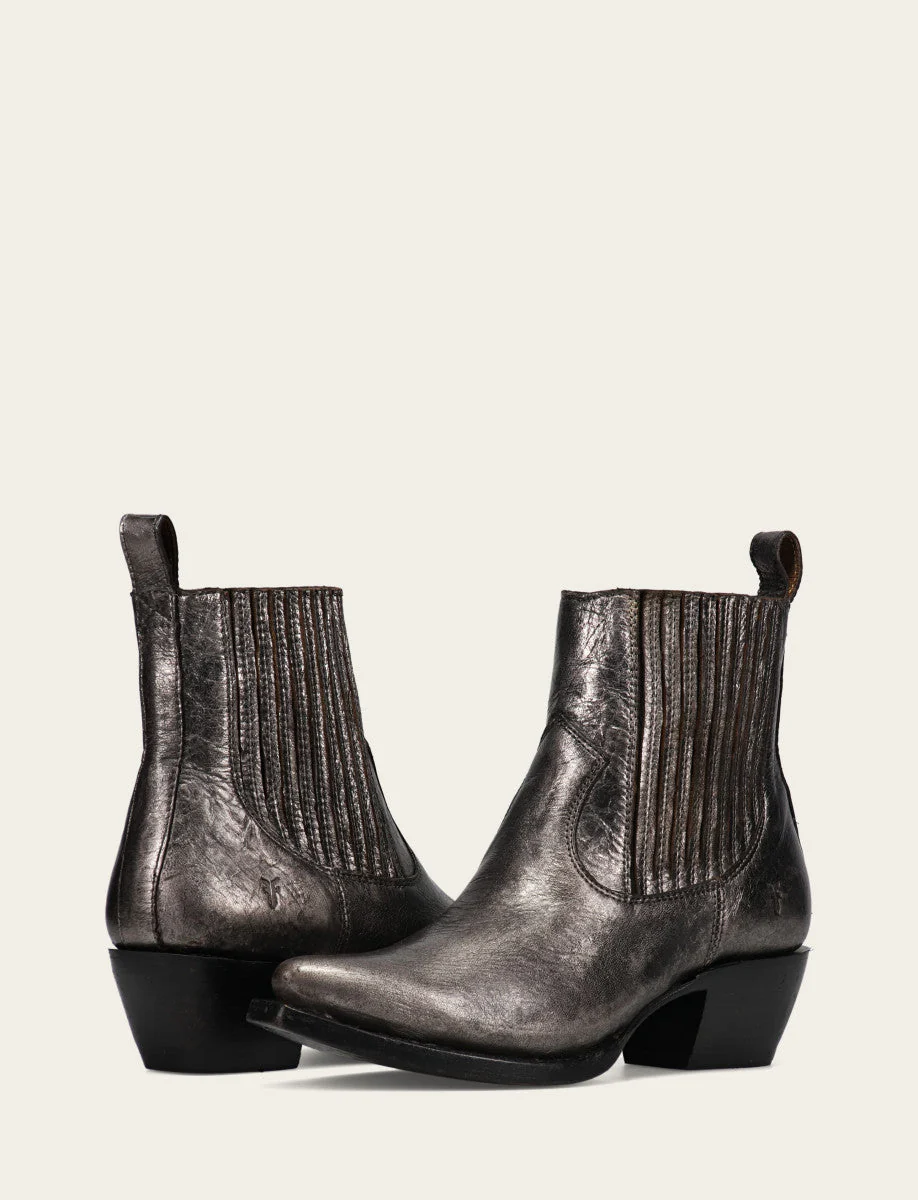 Sacha Chelsea - Frye Found - Image 4