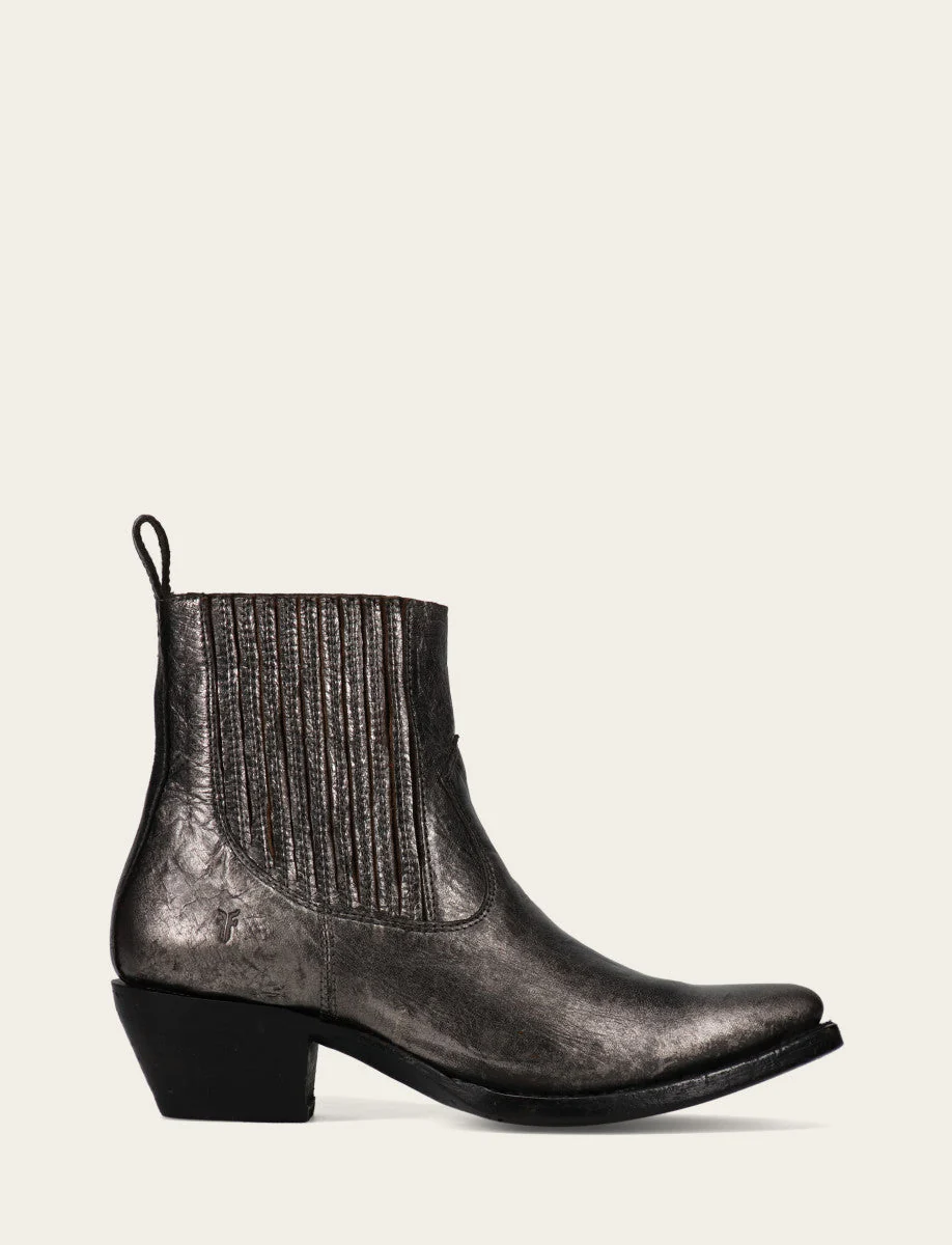 Sacha Chelsea - Frye Found - Image 9