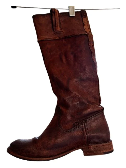 Shirley Artisan Frye boot - Pre-Loved - Image 2