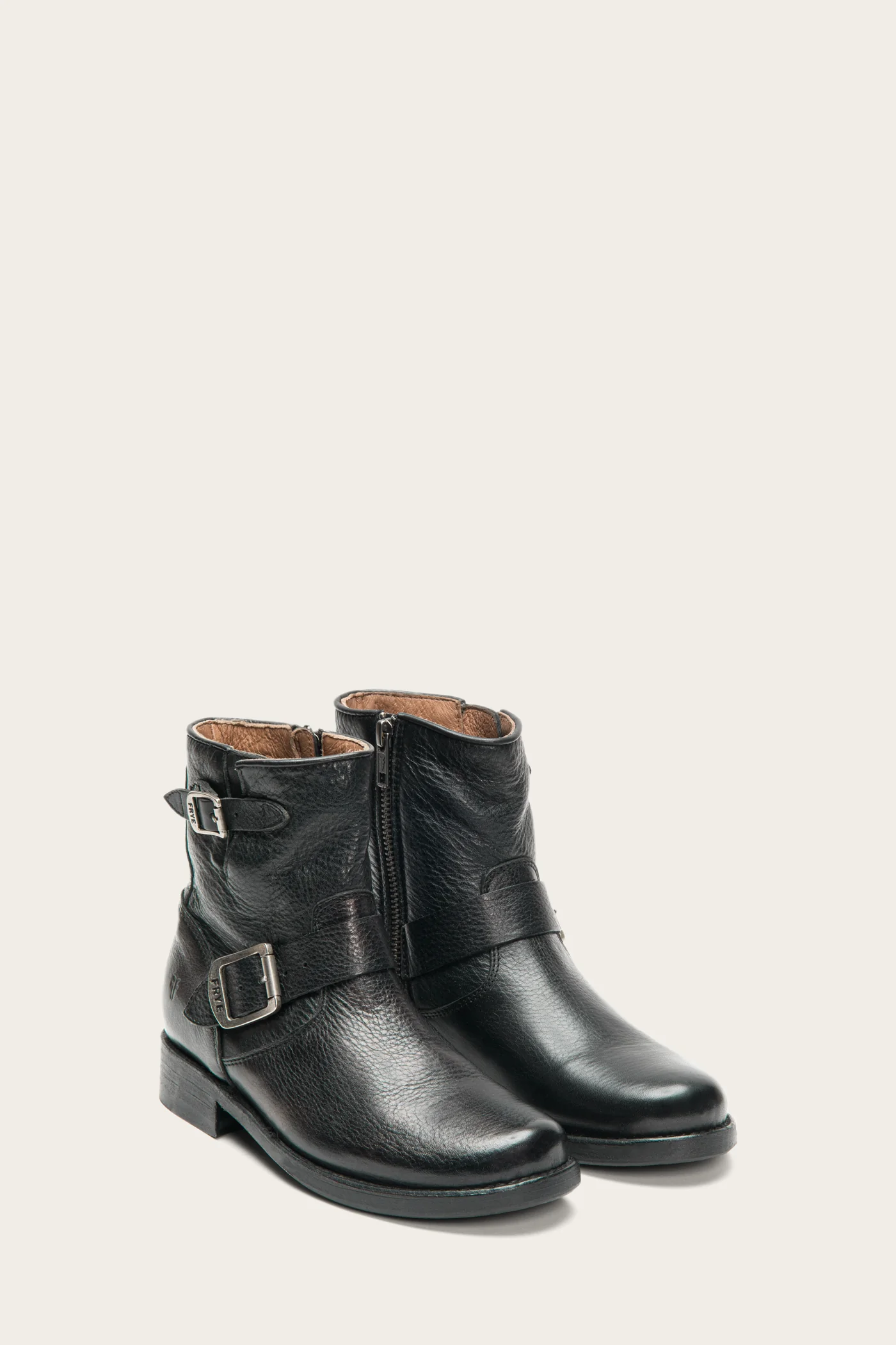 Vicky 6 - Frye Found - Image 2